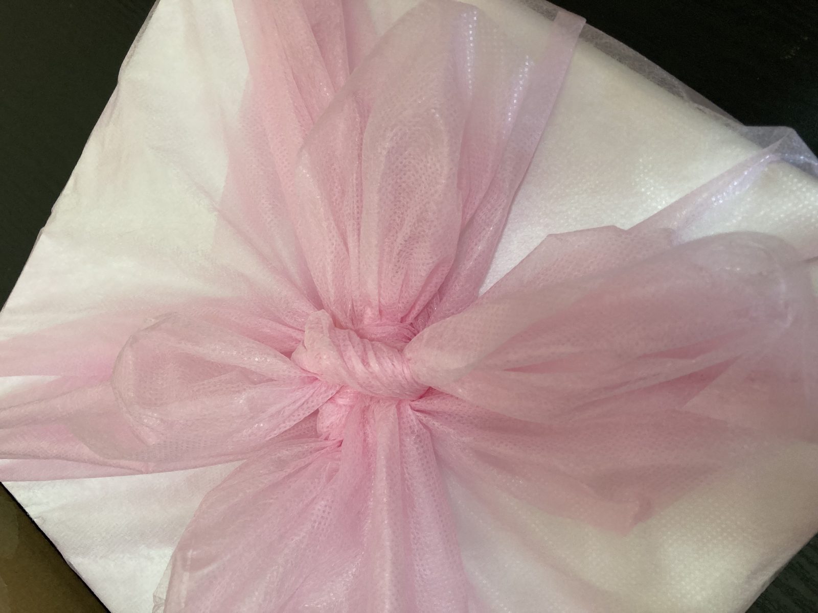 Gift cheesecake — 16cm with ribbon